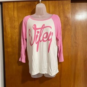 Wifey tee size 1x